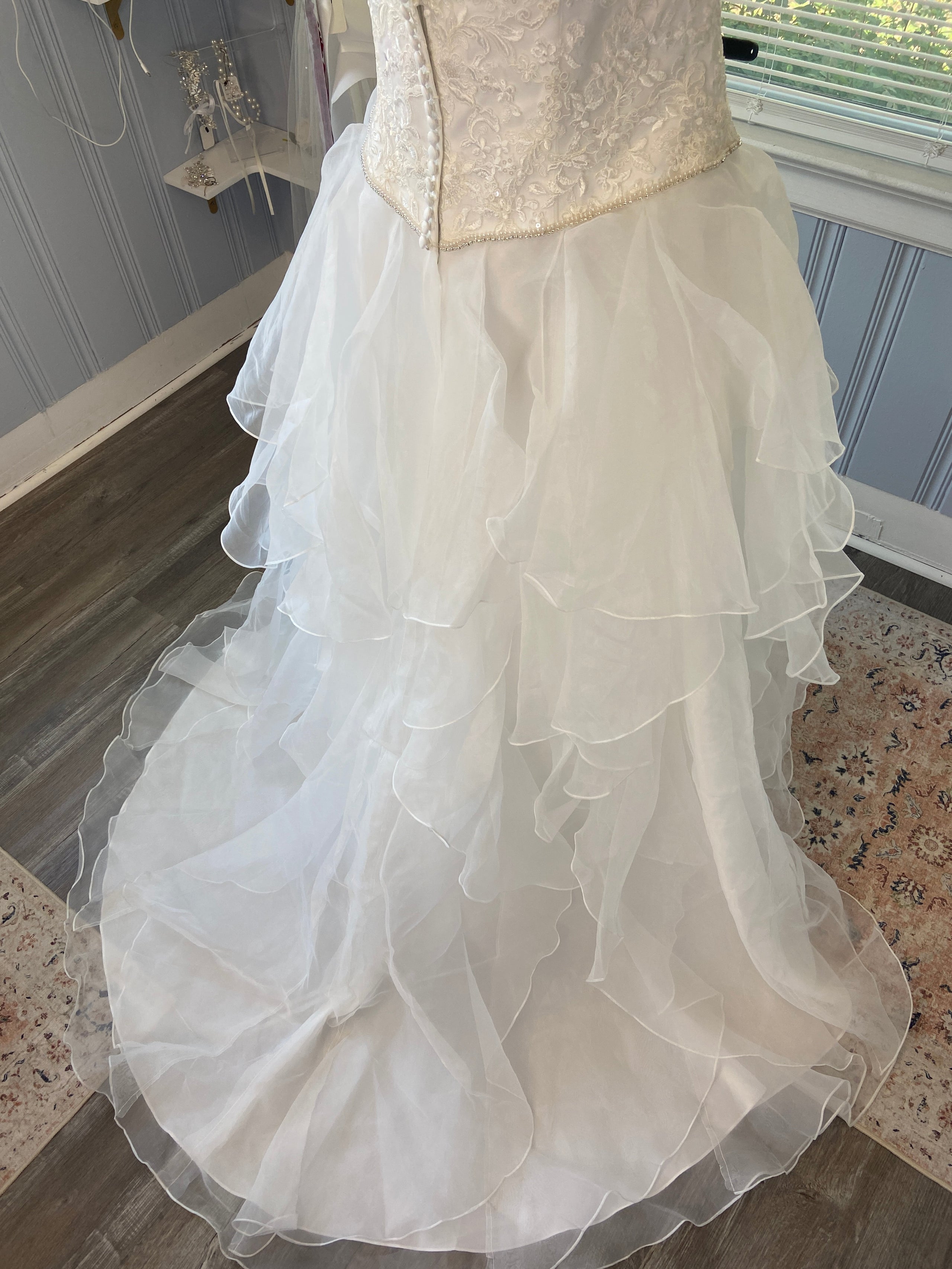 Size 20W Style WG3830 Matchmaker Bridal Boutique Consignments